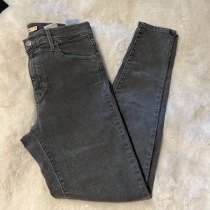 Levi’s 720 high rise super skinny jeans